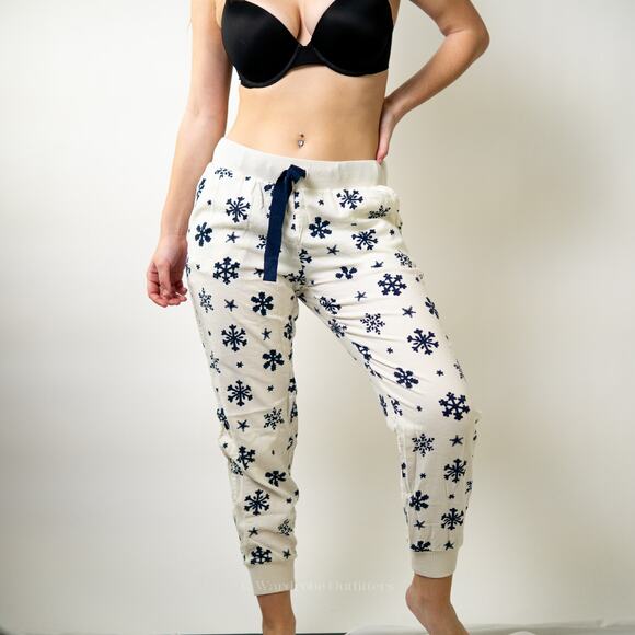 aerie Other - Aerie Cotton Snowflake Pajama Bottoms